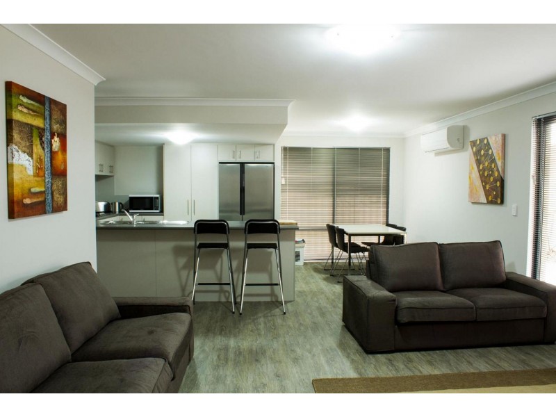 10b Page Ave, Bentley WA 6102