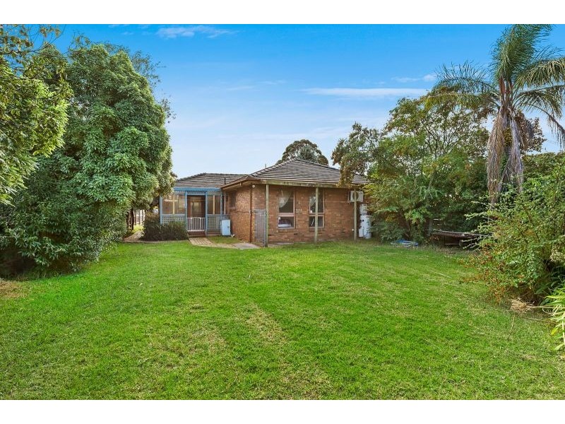 4 Locum Court, Wheelers Hill VIC 3150