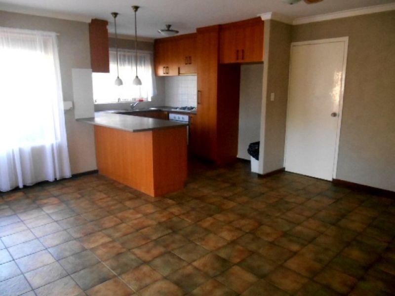 39 Gossamer Avenue, Mirrabooka WA 6061