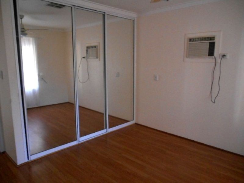 39 Gossamer Avenue, Mirrabooka WA 6061