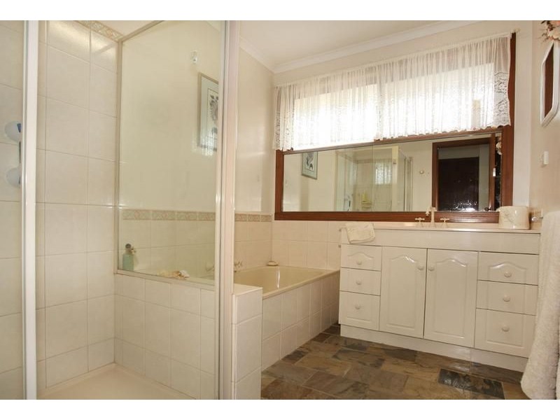 35 Cardinia Street, Berwick VIC 3806