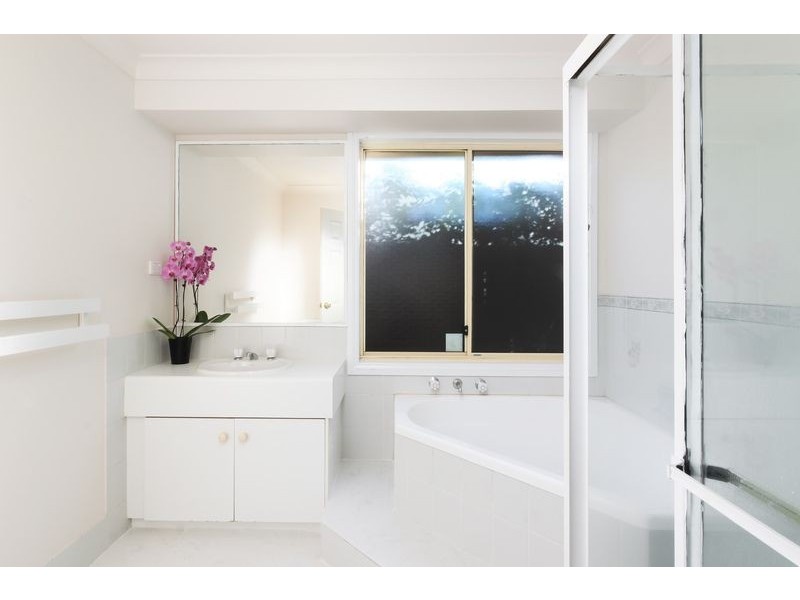 16 Croatia Place, Quakers Hill NSW 2763