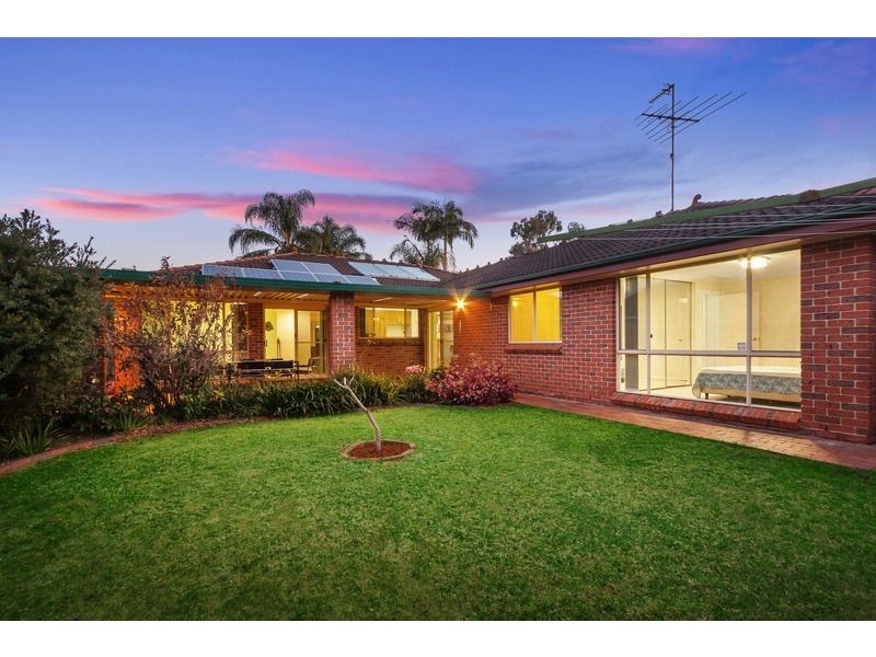 16 Croatia Place, Quakers Hill NSW 2763