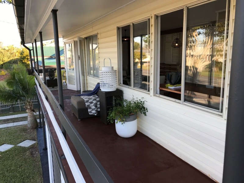 10 Agnes Street, Birkdale QLD 4159