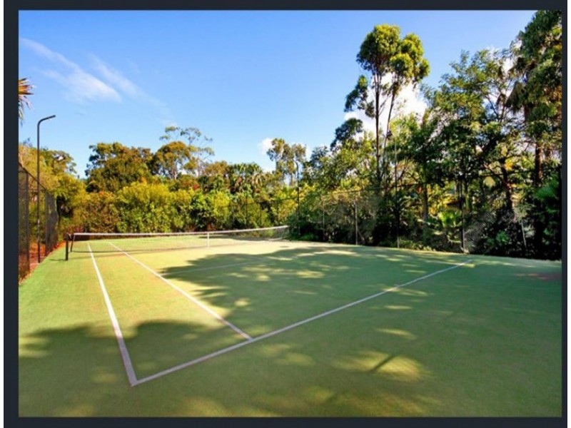 10/1 Poinsettia Ct, Mooloolaba QLD 4557