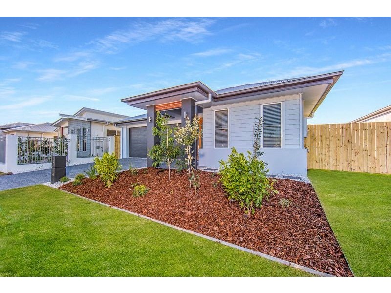 26 Banks Crescent, Caloundra West QLD 4551