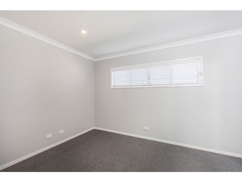 26 Banks Crescent, Caloundra West QLD 4551
