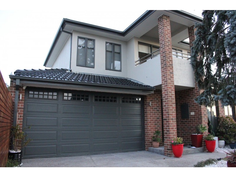 10 Summit Rd, Frankston VIC 3199