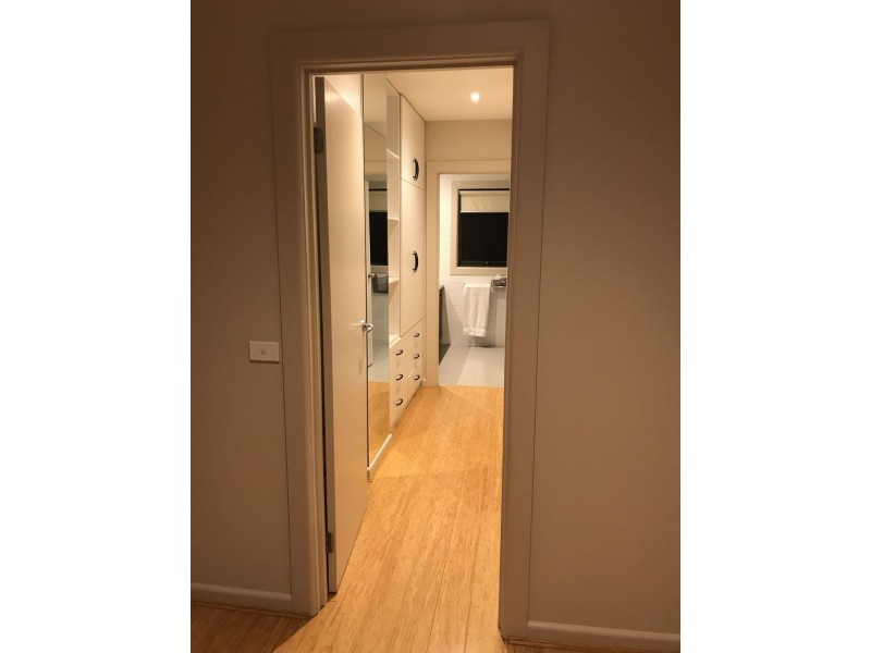 10 Summit Rd, Frankston VIC 3199