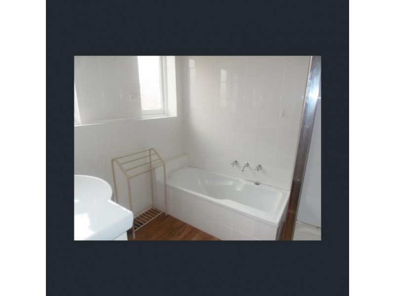 33 Martin Road, Glen Iris VIC 3146