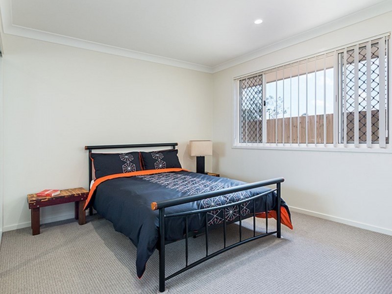 40 Conifer Ave, Brassall QLD 4305