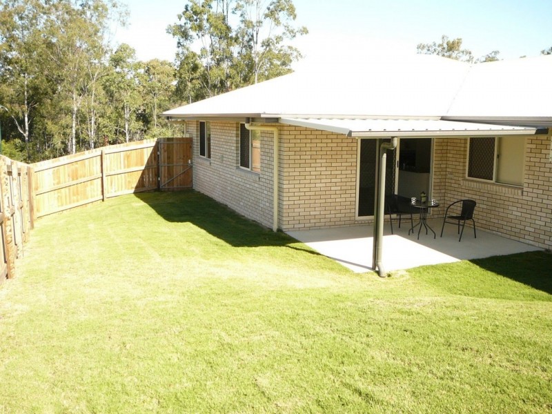 40 Conifer Ave, Brassall QLD 4305