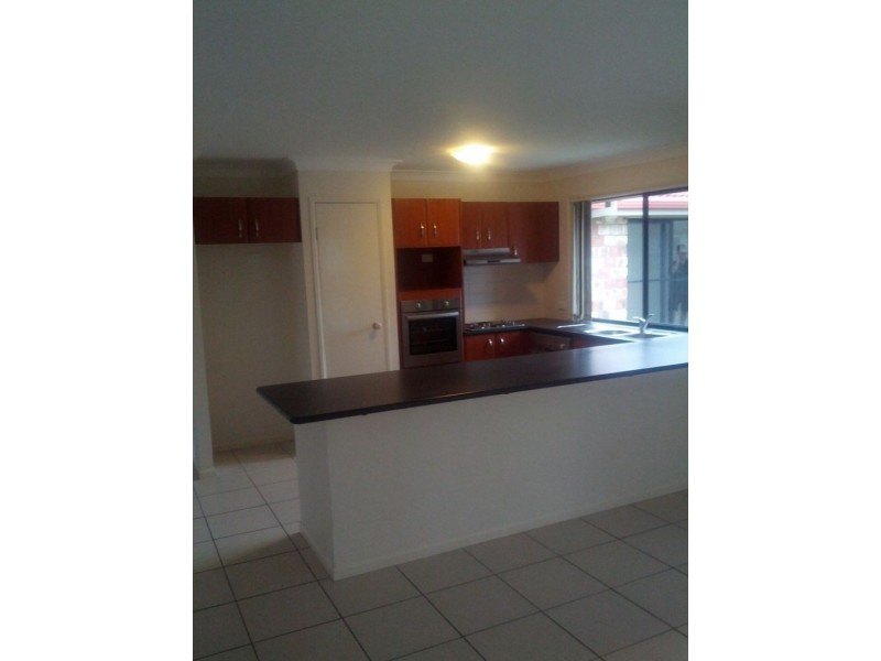 13 Bowley Street, Pacific Pines QLD 4211