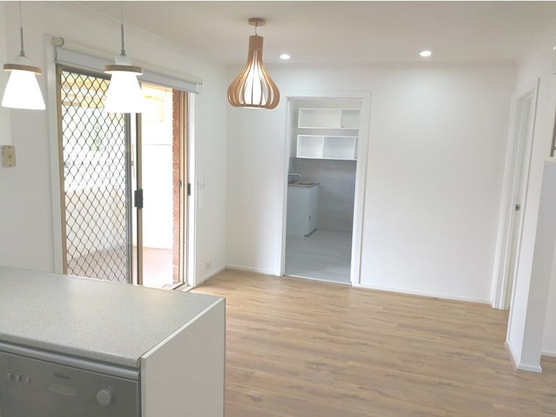 4 Rocklands Rise, Meadow Heights VIC 3048