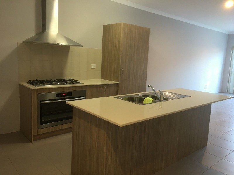 28 Corton Approach, Wellard WA 6170