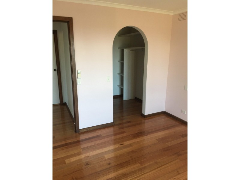 58 Highvale Road, Glen Waverley VIC 3150