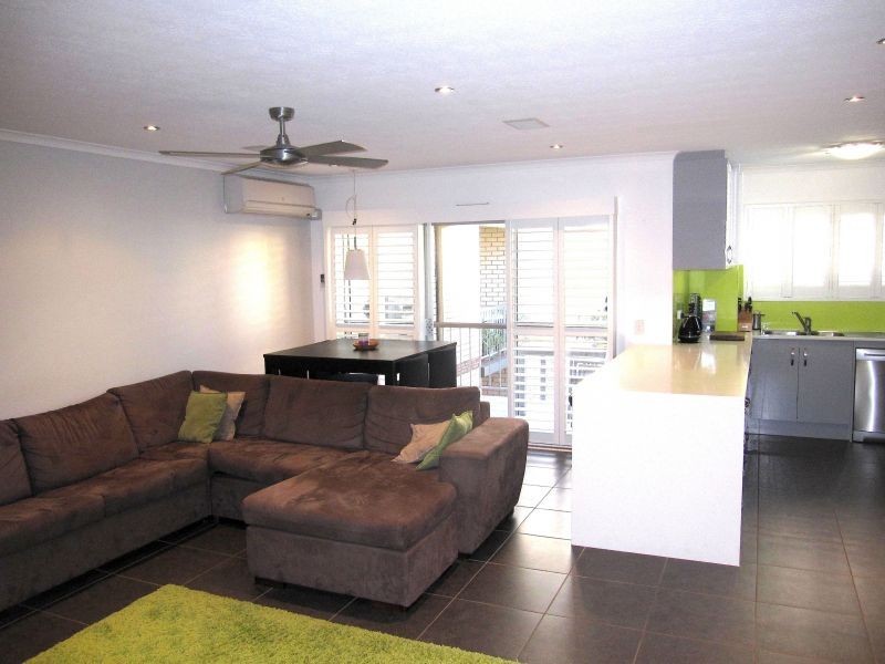 10/5 christine  Avenue, Miami QLD 4220