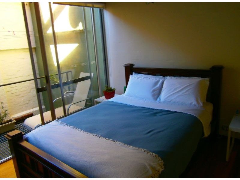 12 Little Saunders Street, East Perth WA 6004