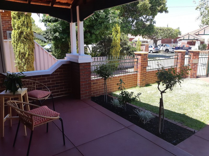 194 Ninth Ave, Inglewood WA 6052