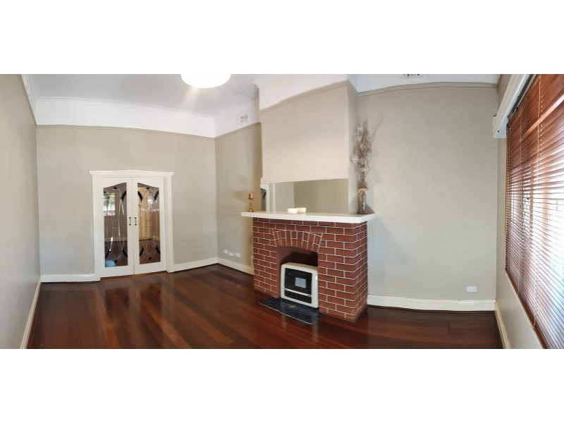 194 Ninth Ave, Inglewood WA 6052