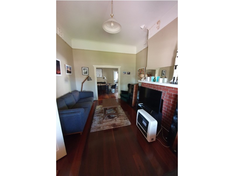 194 Ninth Ave, Inglewood WA 6052