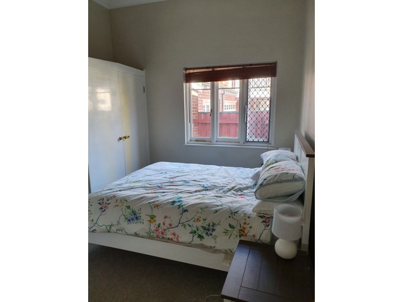 194 Ninth Ave, Inglewood WA 6052