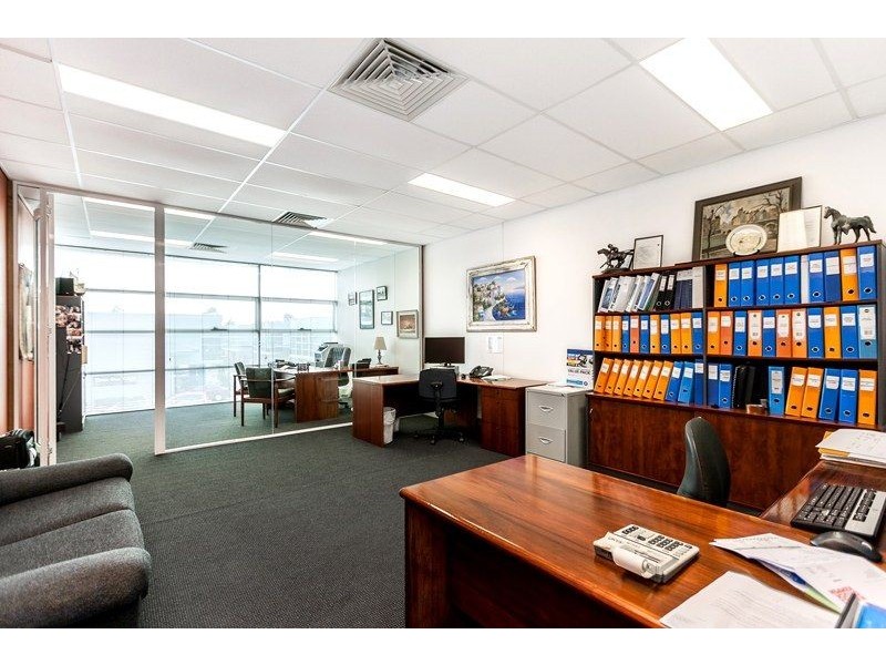 2 Bishop Street, St Peters NSW 2044