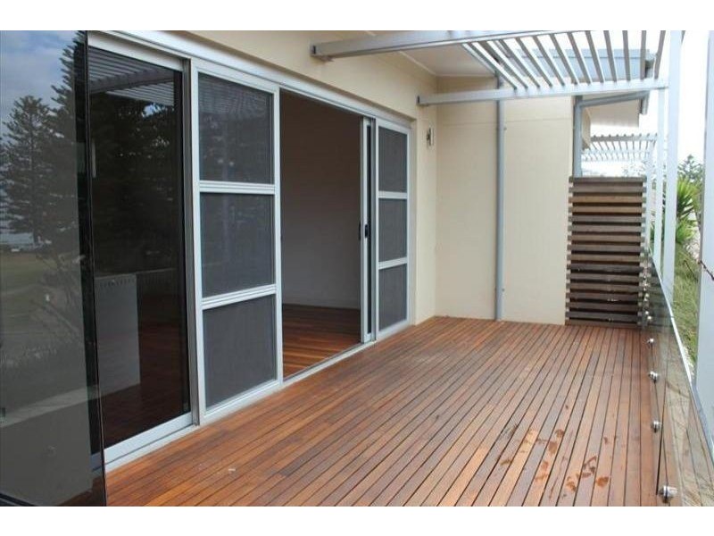 20/377 Barrenjoey Road, Newport NSW 2106