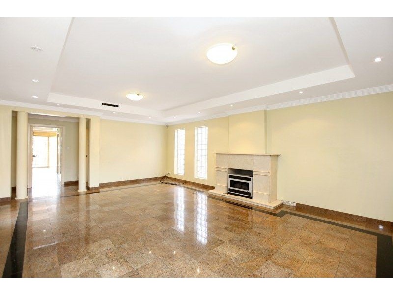 18 Carilla Street, Burwood NSW 2134