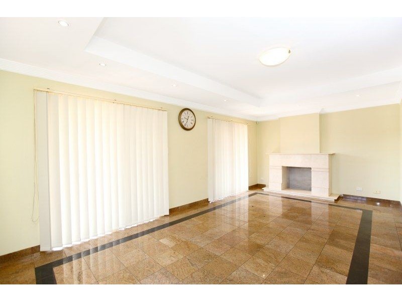 18 Carilla Street, Burwood NSW 2134