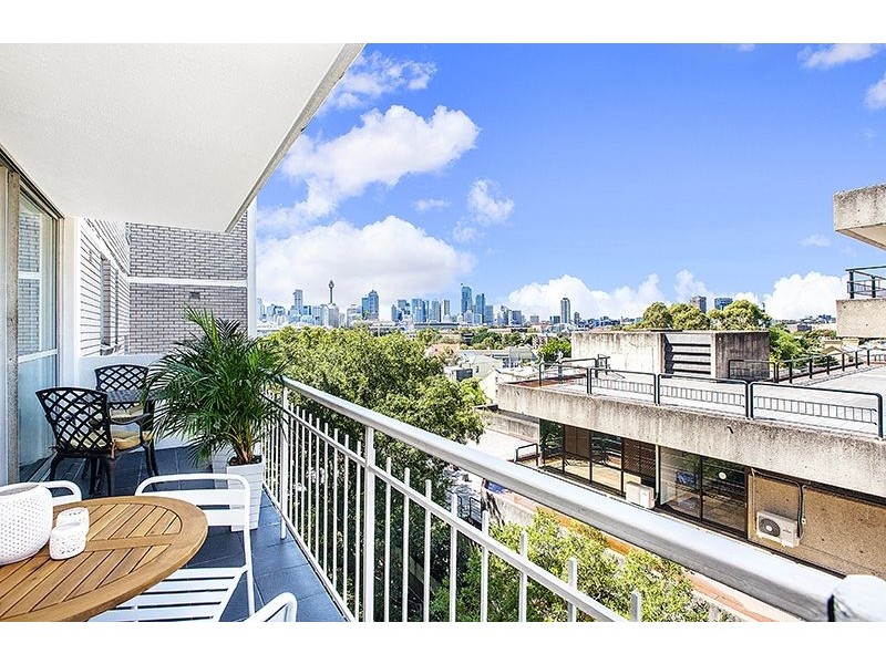 28/2a Forsyth Street, Glebe NSW 2037