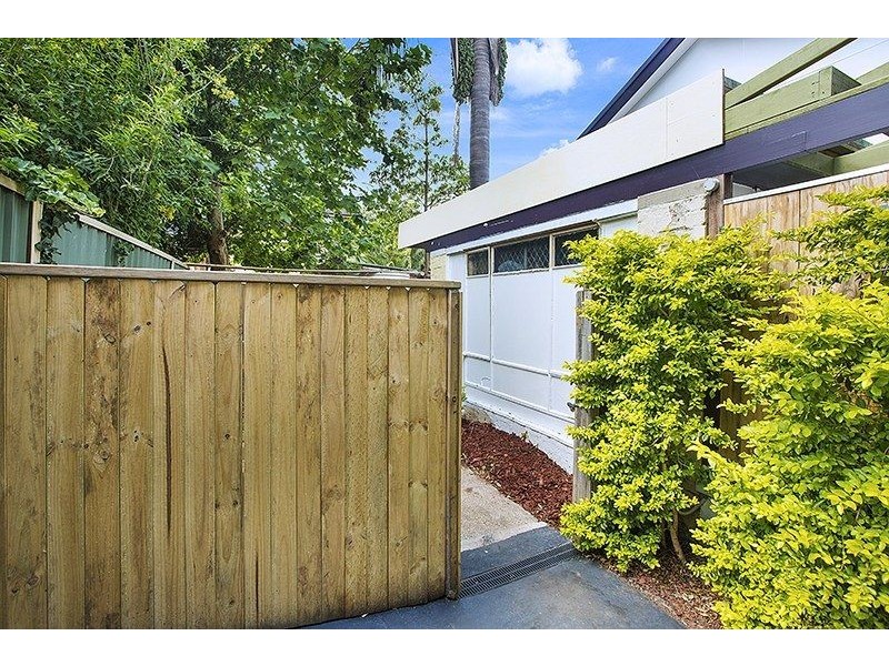 2/40a Carlton Crescent, Summer Hill NSW 2130