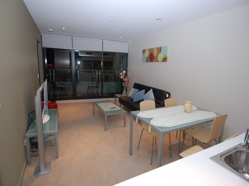 2608A/100 Harbour Esplanade, Docklands VIC 3008