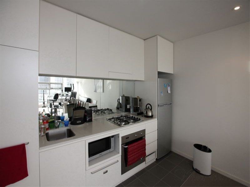 1311/8 McCrae Street, Docklands VIC 3008