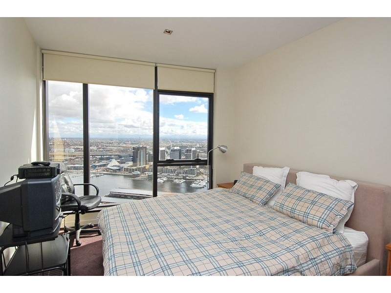3803/100 Harbour Esplanade, Docklands VIC 3008