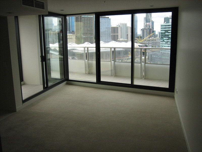 713/100 Harbour Esplanade, Docklands VIC 3008