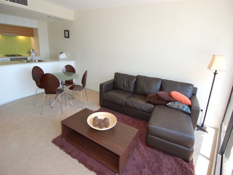 510/100 Harbour Esplanade, Docklands VIC 3008