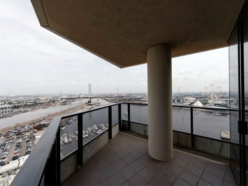221/55 Victoria Harbour Promenade, Docklands VIC 3008
