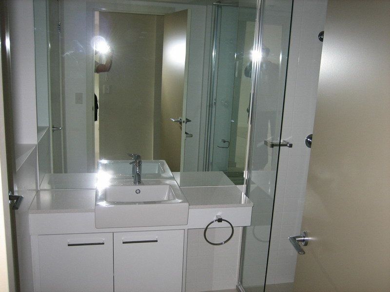 1614/100 Harbour Esplanade, Docklands VIC 3008