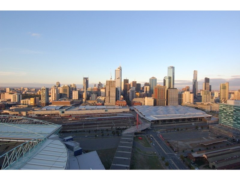 2909B/100  Harbour Esplanade, Docklands VIC 3008