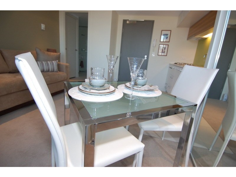 2909B/100  Harbour Esplanade, Docklands VIC 3008