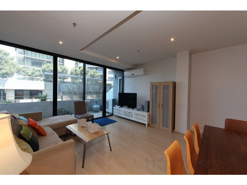 514/15  Caravel Lane, Docklands VIC 3008