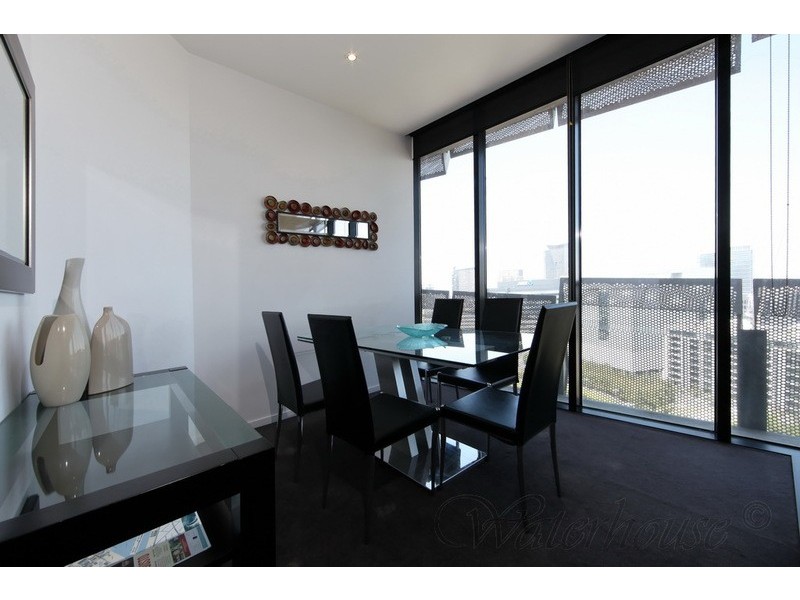18  Waterview Walk, Docklands VIC 3008