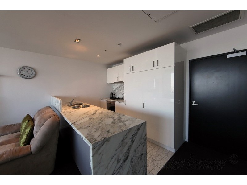 18  Waterview Walk, Docklands VIC 3008