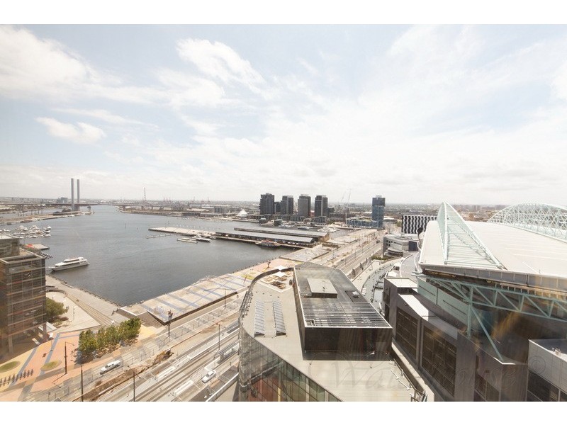2012/100 Harbour Esplanade, Docklands VIC 3008