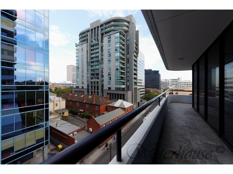 53/29 Queens Road, Melbourne VIC 3004