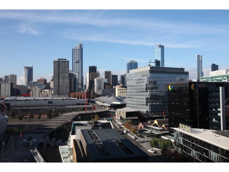 1907/100 Harbour Esplanade, Docklands VIC 3008