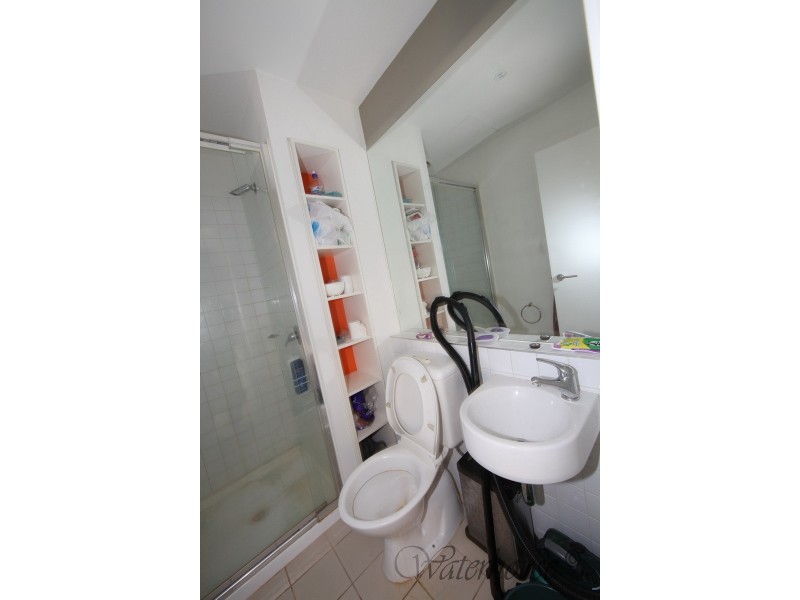 810/9 Earl Street, Carlton VIC 3053