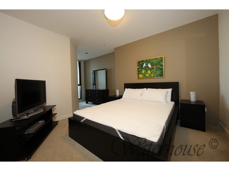 1105/100 Harbour Esplanade, Docklands VIC 3008