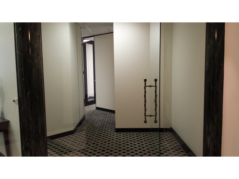 1013/530 Little Collins Street, Melbourne VIC 3000